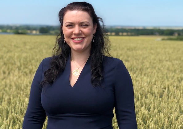 Commons Chamber Not Suitable for Babies, Argues Tory MP