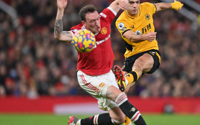 Phil Jones Shines in Long-Awaited Manchester United Comeback