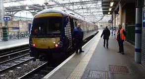 PM Urges “Pragmatic Solutions” Amid Looming Rail Strikes