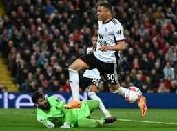 Fulham Edge Out Sunderland in Thrilling FA Cup Tie